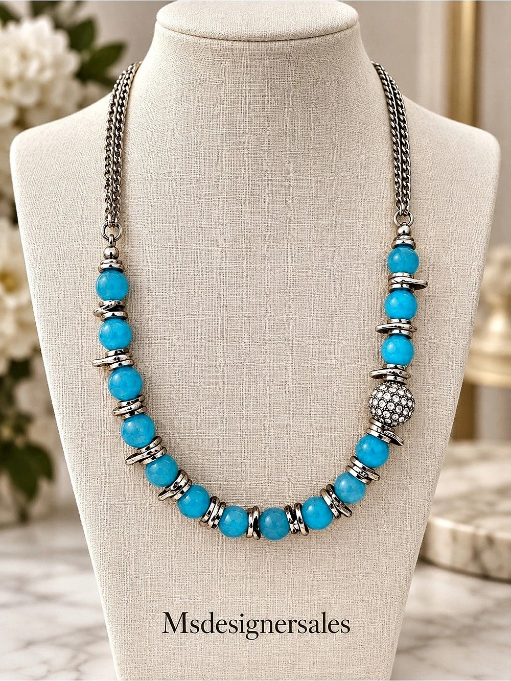 Blue Beaded Pendant Necklace 206